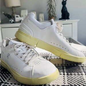 On Running Men's Sneakers in White and Yellow